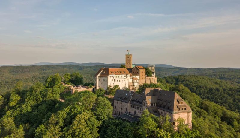 Luchtfoto van de Wartburg bij Eisenach