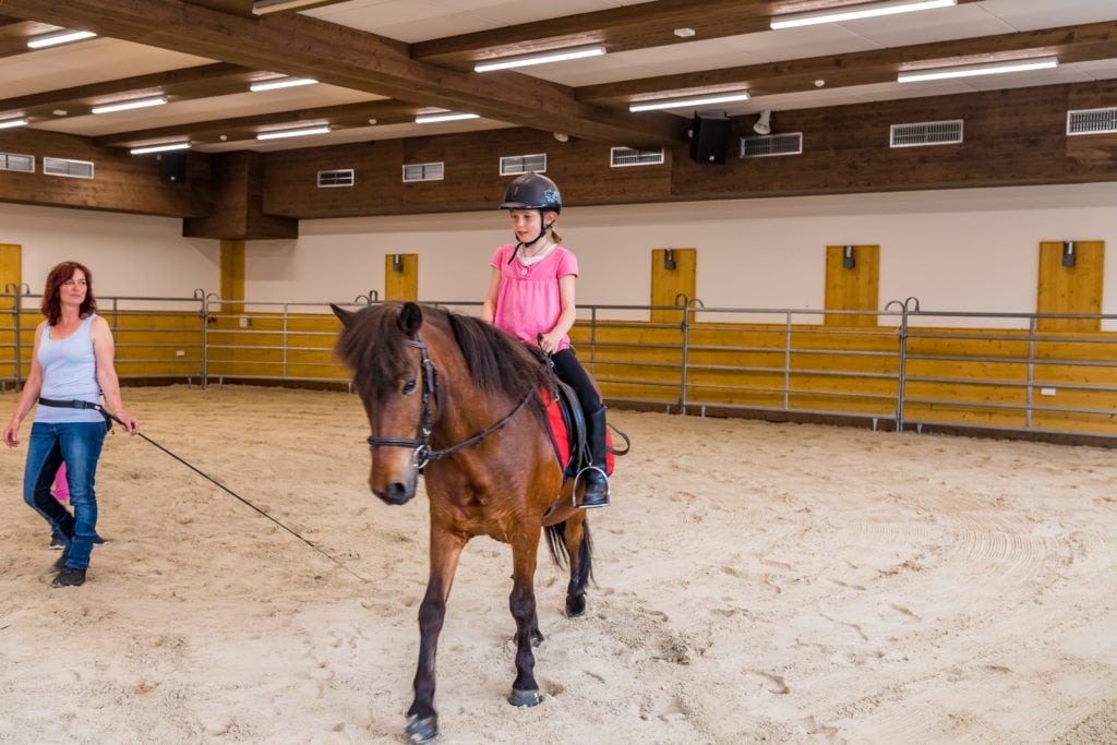Ponyrijden in het Feldberger Hof