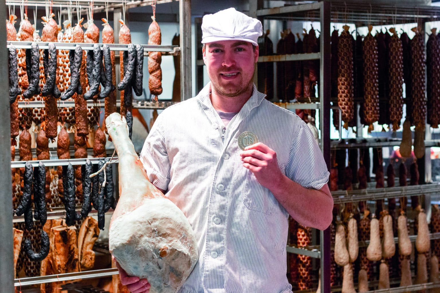 Biologisch vlees van de Münchshof in Nederbeieren met slager