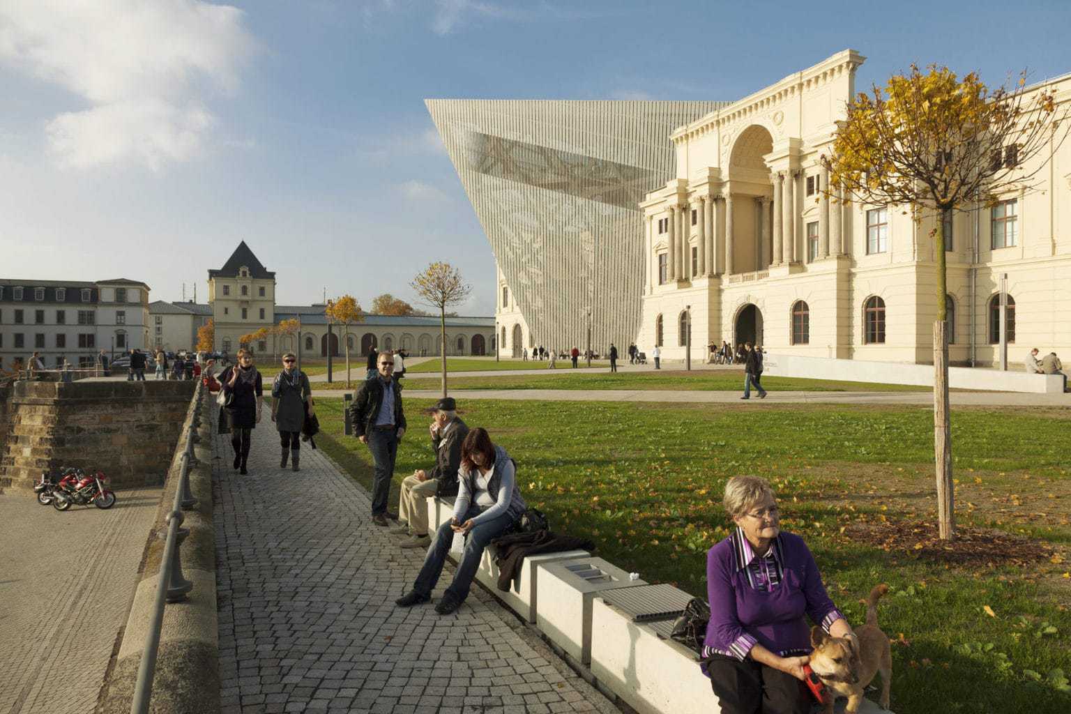 Het militairhistorisch museum van de Duitse Bundeswehr in Dresden is ontworpen door Daniel Libeskind