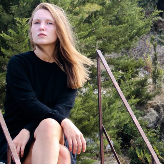 Stella Sommer is de zangeres van der Hamburgse band Die Heiterkeit