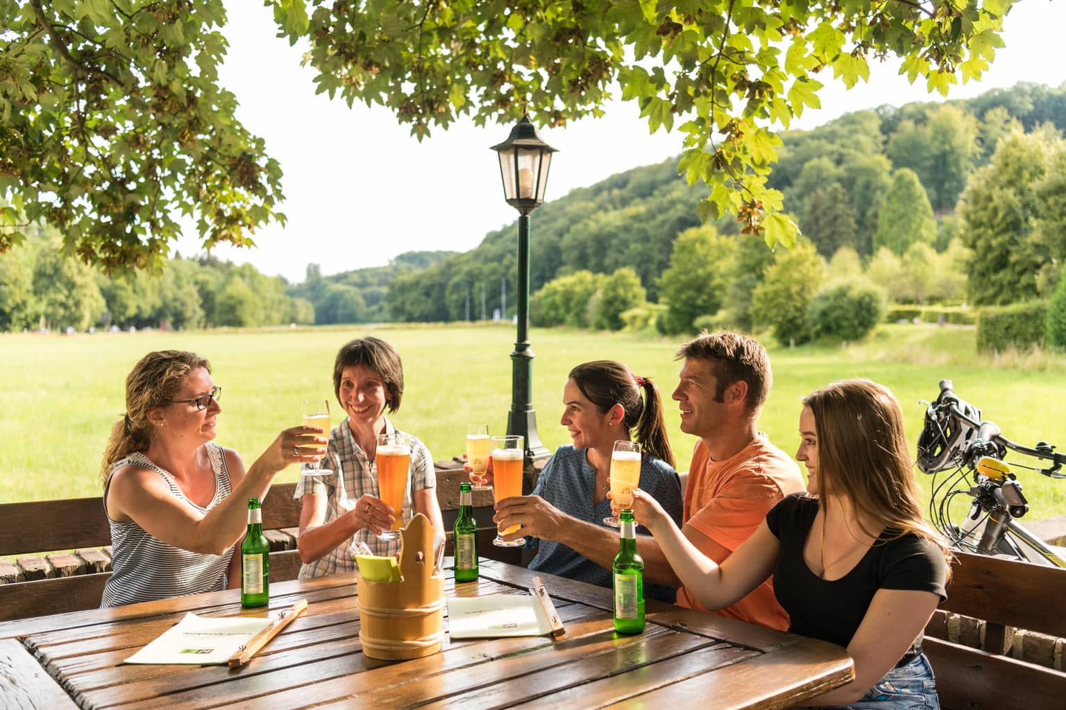 Genieten aan tafel van Restaurant Neue Mühle in Wermelskirchen