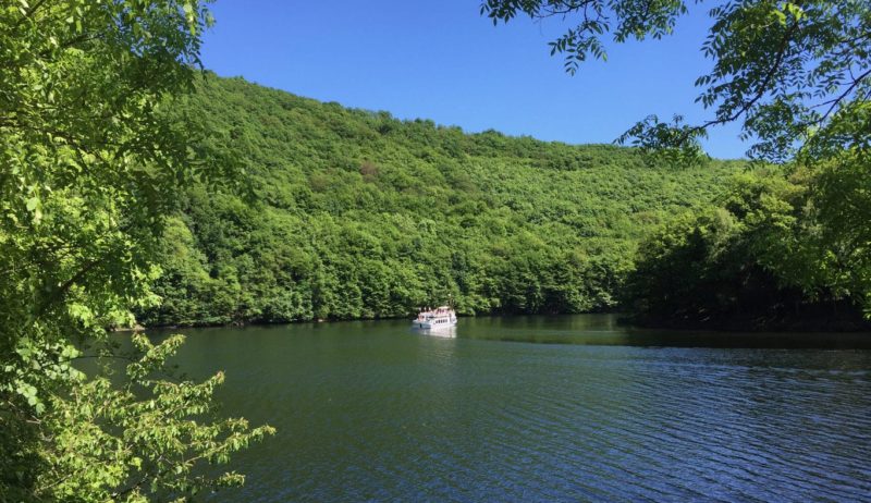 Het stuwmeer met als bron de rivier Urft wordt ook wel Eifel-Amazonas genoemd