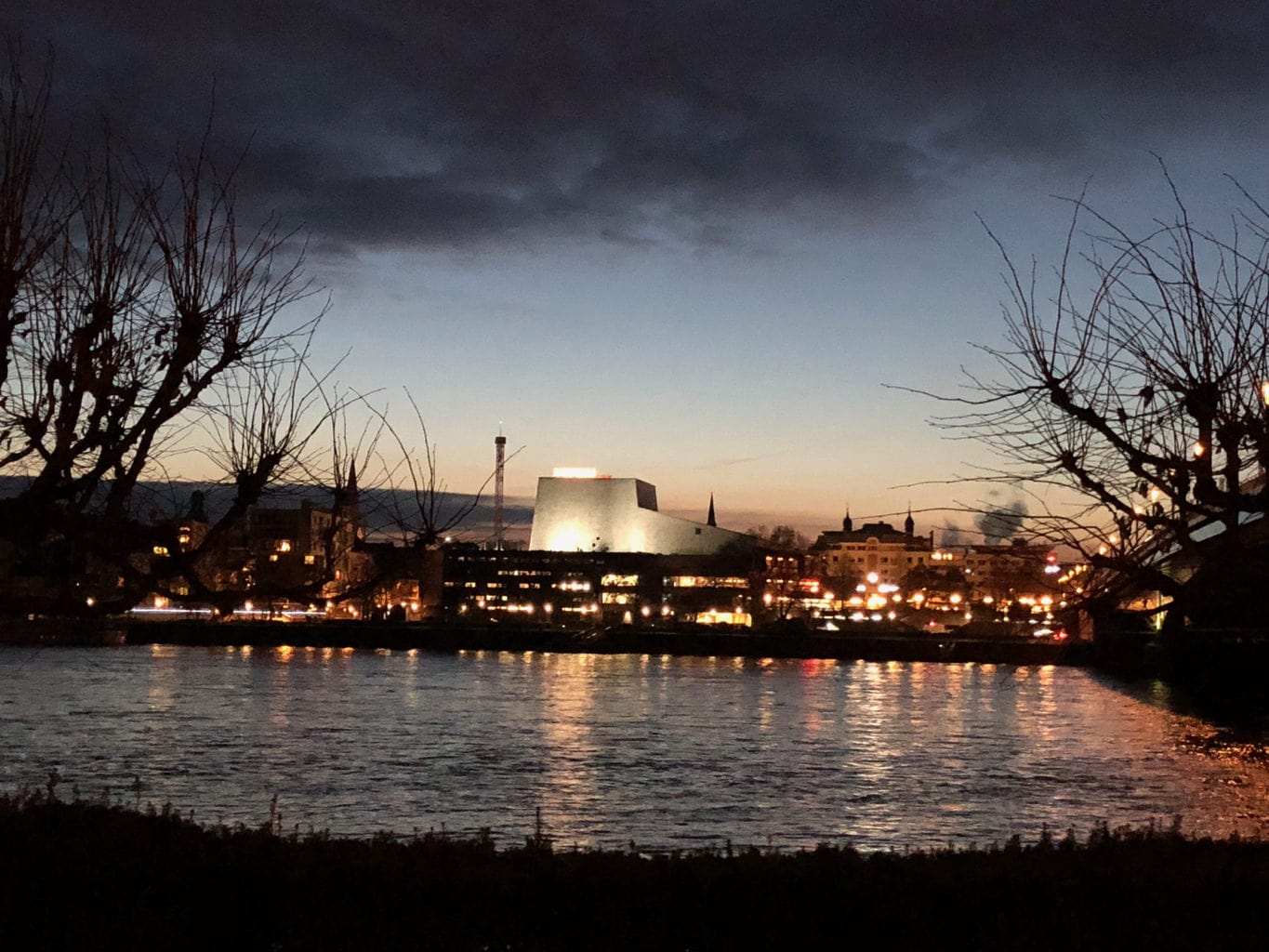 De opera en de Rijn in Bonn
