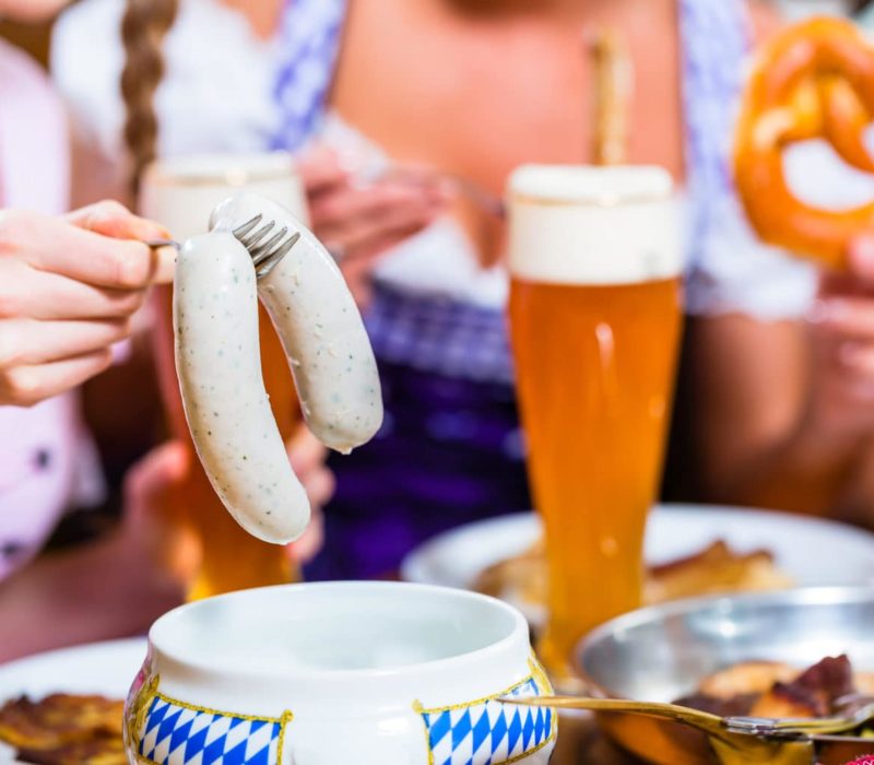 Zo hoort het: Een paar Weißwürste met een lekker Weizenbier