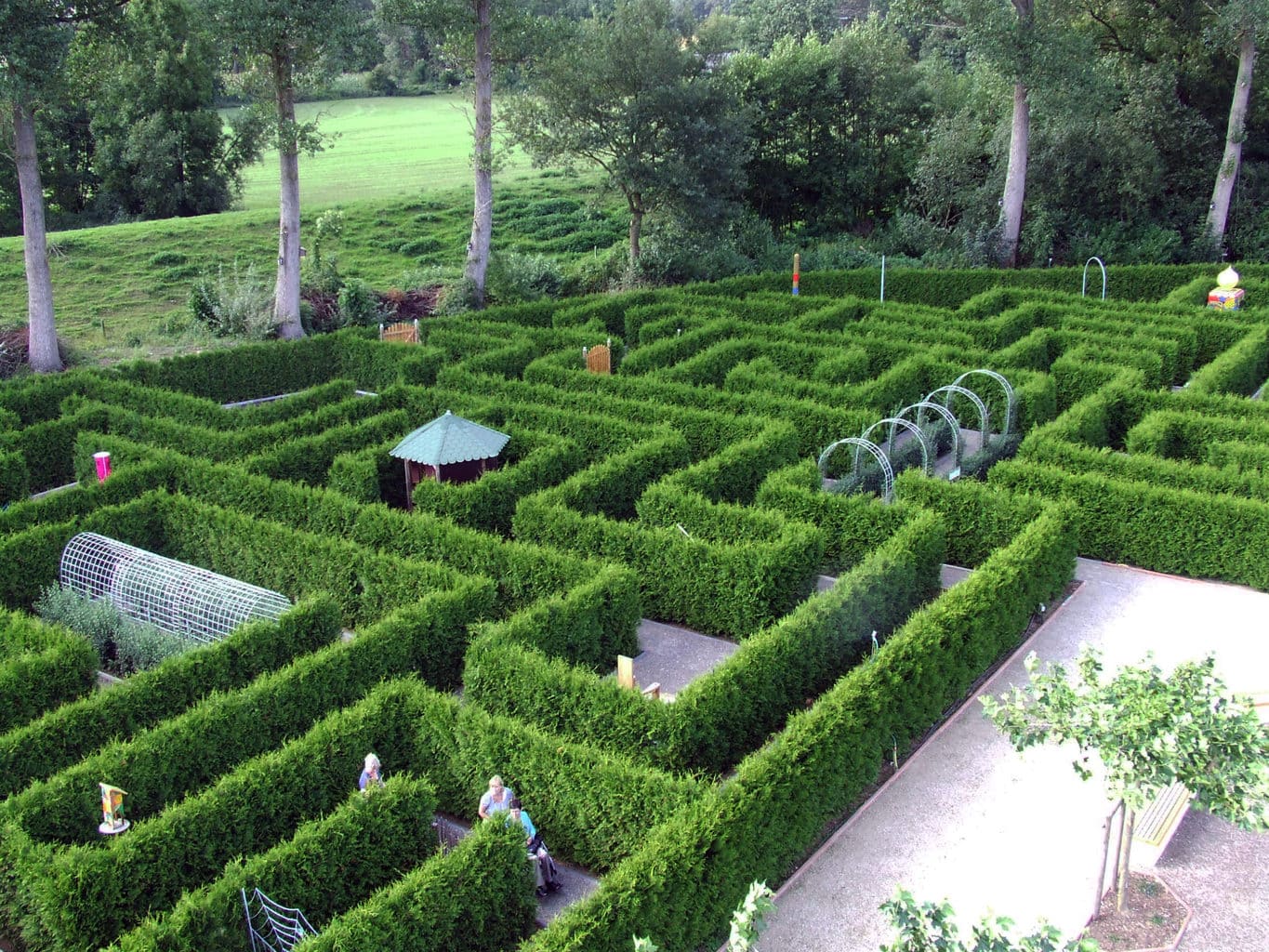 Tuinlabyrinth in het Duitse Emsland zes redenen voor een gezinsvakantie in het Emsland