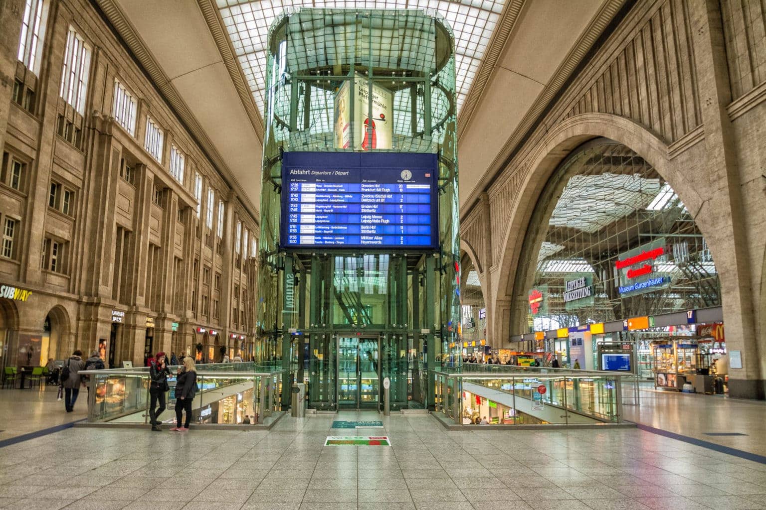 Het ontvangstgebouw van Leipzig Hauptbahnhof