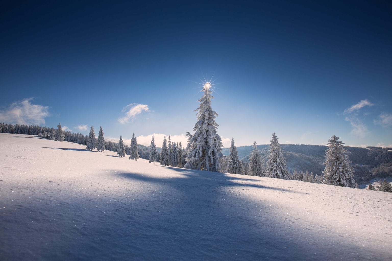 Prachtig winterlandschap in Duitsland wekt zin om te gaan skieën in de corona winter