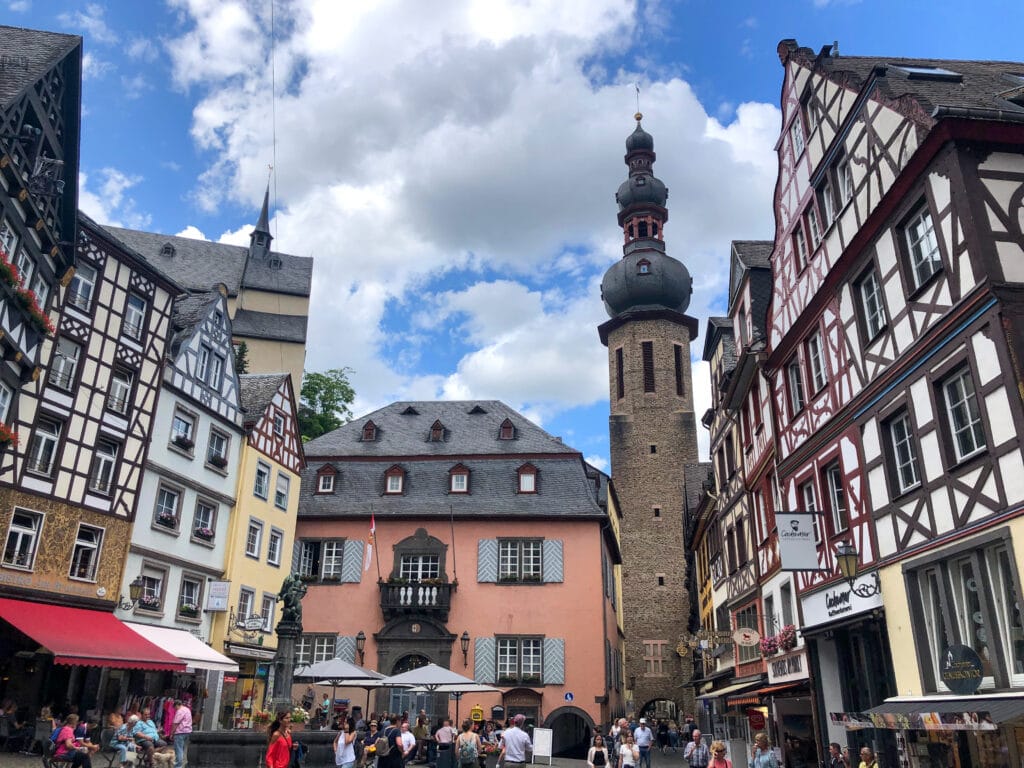 De Moezel nieuw ontdekken Een triathlon met genotsonderdelen