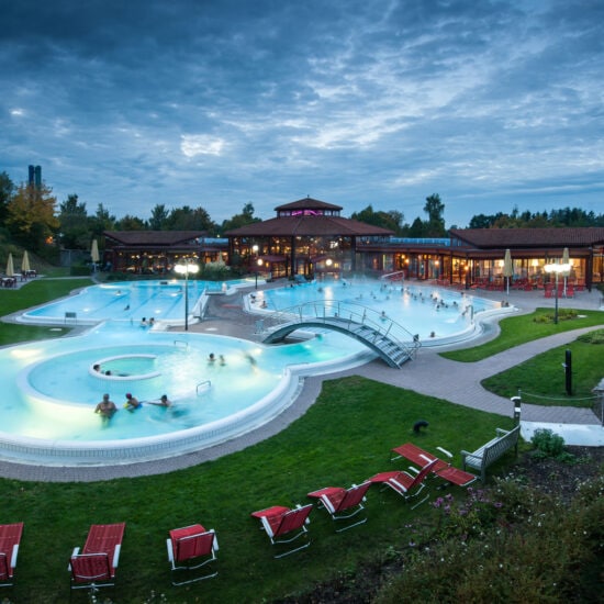 Wellness zwembad Therme Bad Saulgau