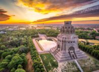 Panoramisch uitzicht op Leipzig vanaf het Monument voor de Volkerenslag