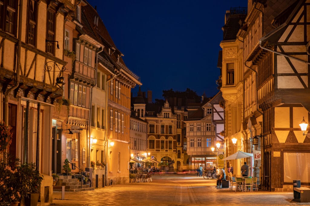 De mooie oude stad van Quedlinburg staat op de werelderfgoedlijst van Unesco
