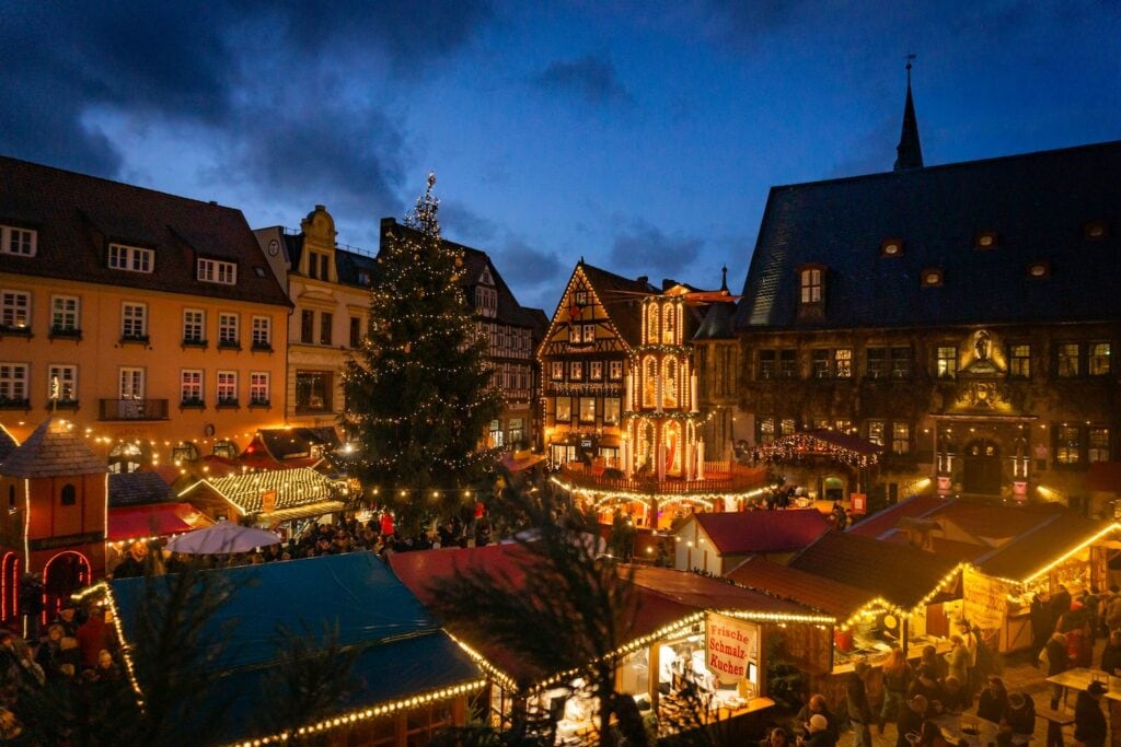 kerstmarkt in Quedlinburg, Saksen-Anhalt, Duitsland