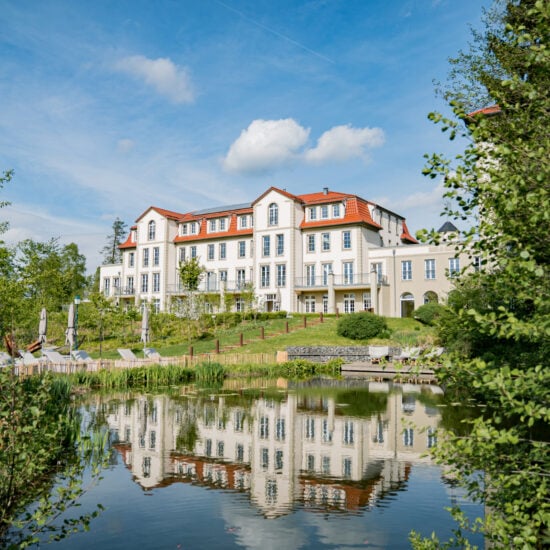 Buitenaanzicht van het Naturresort Schindelbruch in Stolberg