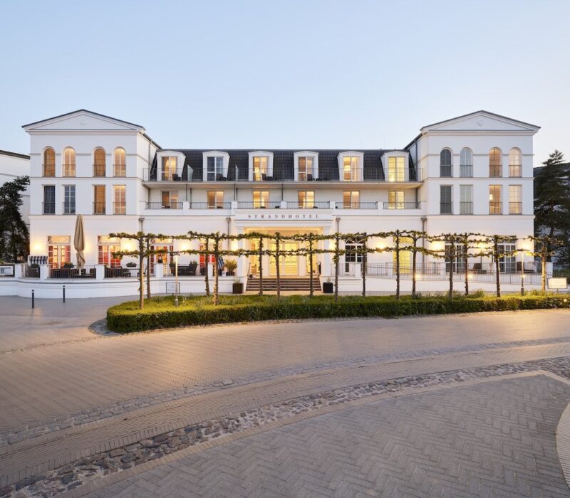 Gevel van het Strandhotel Zingst in Mecklenburg-Vorpommern, Duitsland