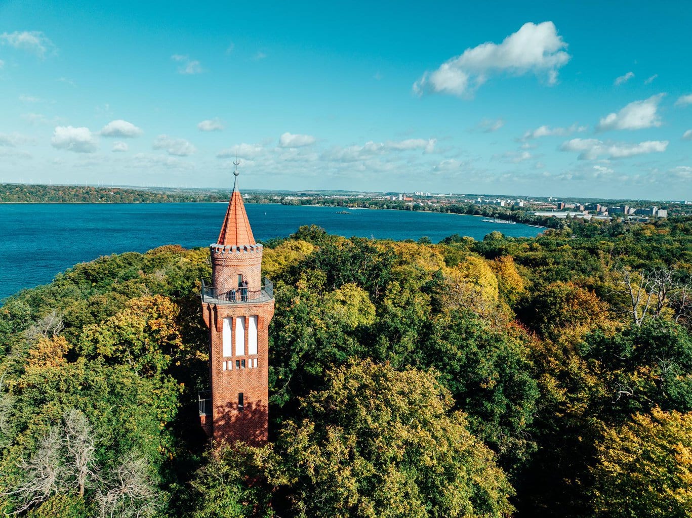 Wat een panorama. Op naar de Behmshöhe in Neubrandenburg aan de Tollensesee voor een prachtig uitzicht. foto: TMV/Gänsicke