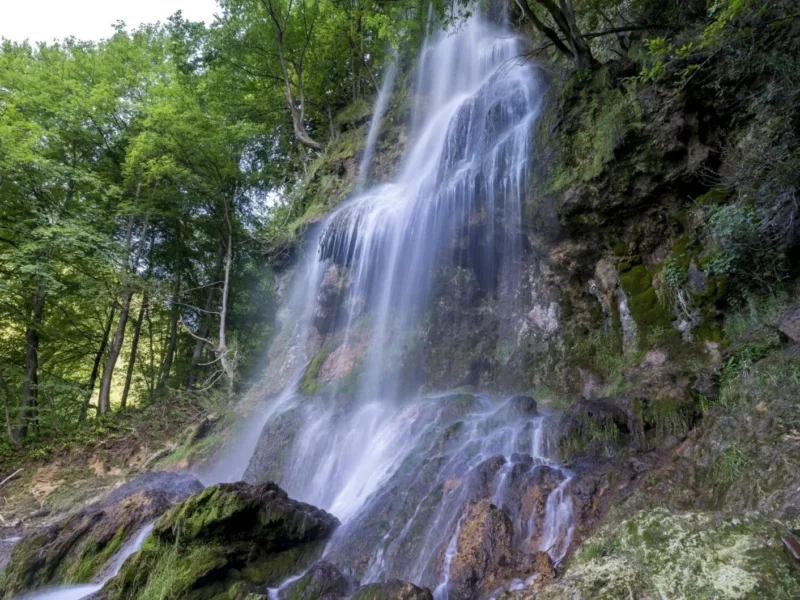 Uracher waterval in Baden-Württemberg, Duitsland