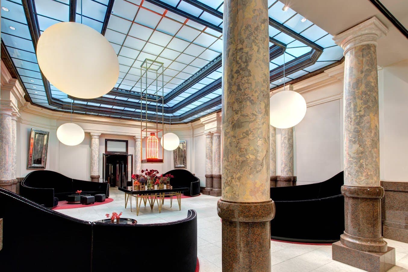 Lobby van de Hotel de Rome in Berlijn, Duitsland