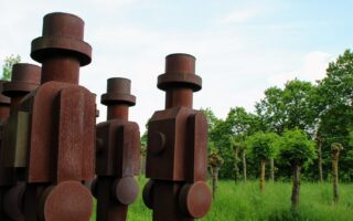 kunst en natuur op de Insel Hombroich, een museum op een eiland naar Düsseldorf in Noordrijn-Westfalen, Duitsland