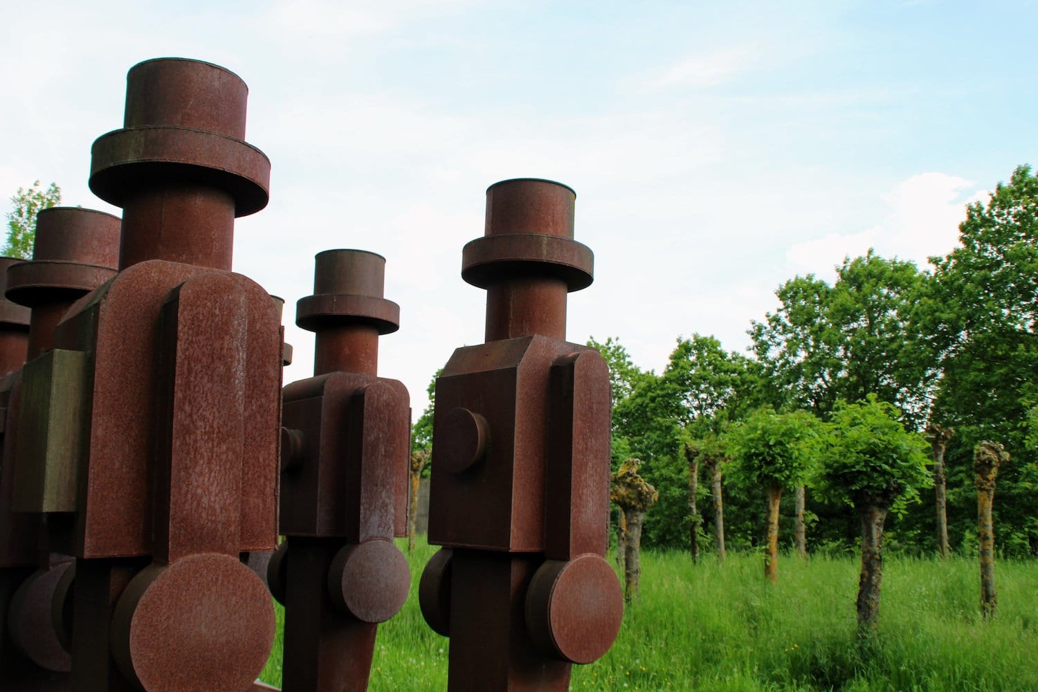 kunst en natuur op de Insel Hombroich, een museum op een eiland naar Düsseldorf in Noordrijn-Westfalen, Duitsland