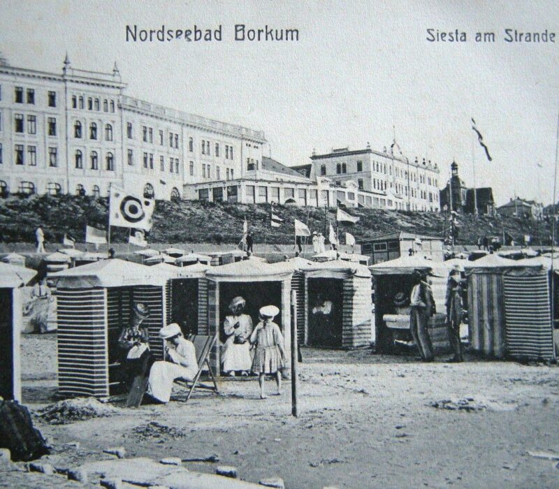 Oude ansichtkaart van het Strand in de Noordzeebadplaats Borkum, en eiland in de Noordzee, Nedersaksen, Duitsland