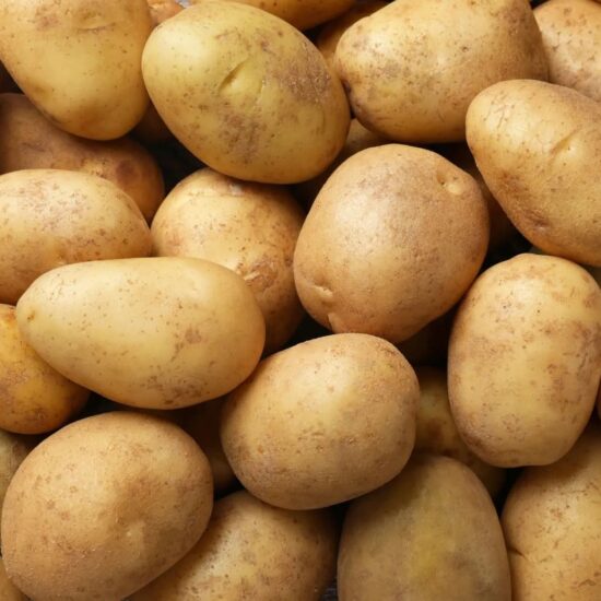 Veel ongekookte aardappelen, Duitsland.