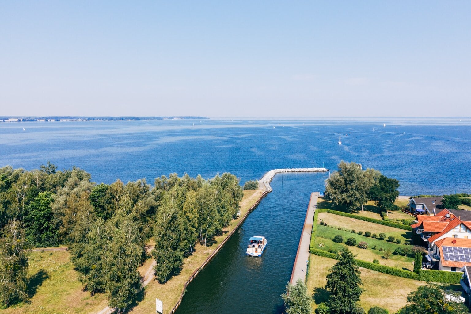 Met de Woonboot door Müritz, Mecklenburg-Vorpommern, Duitsland