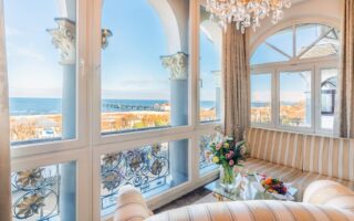 Uitzicht vanuit het raam van de kamer in Hotel Ahlbecker Hof op de zee
