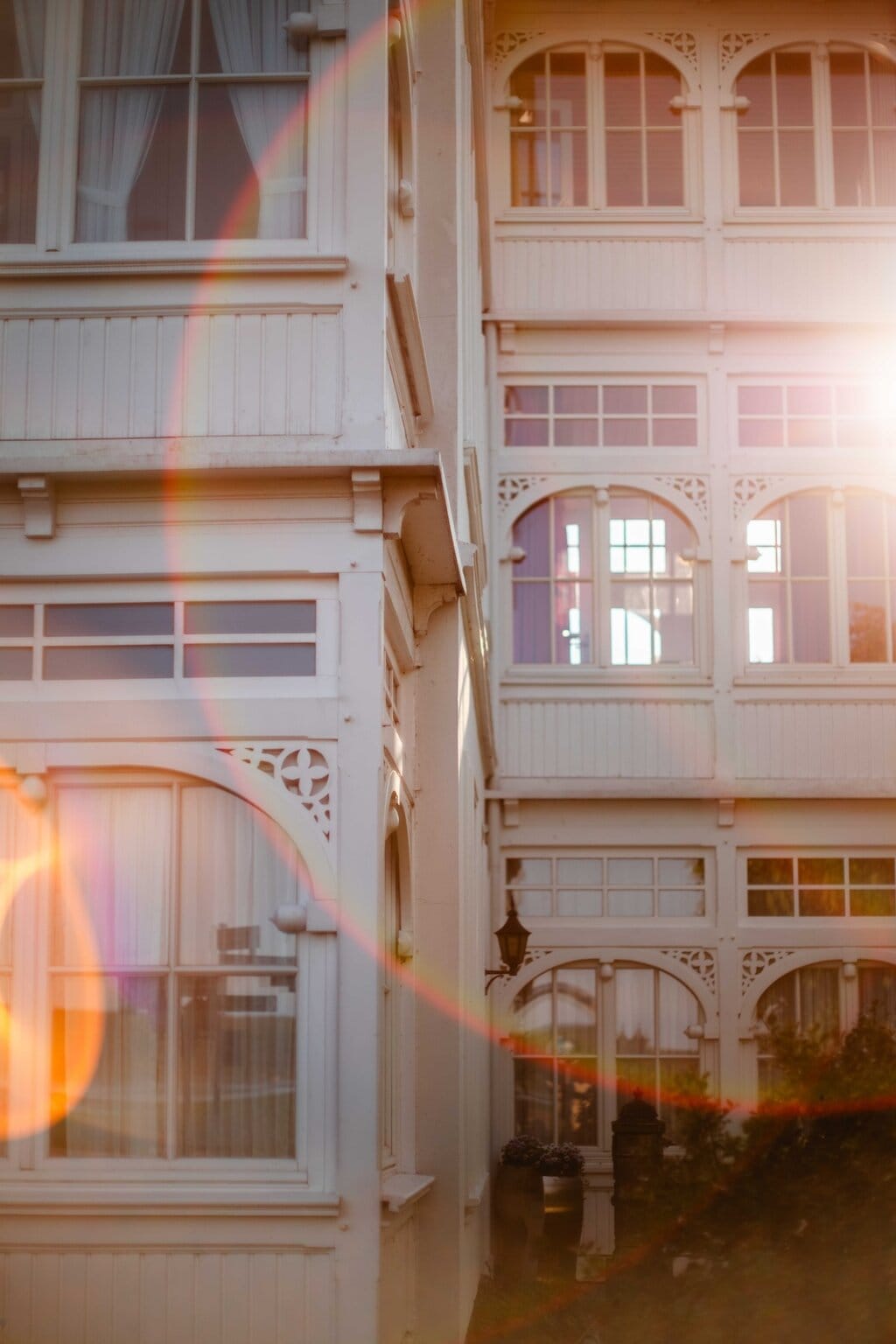 Huisgevel in de stijl van de bäderarchitectuur in Binz