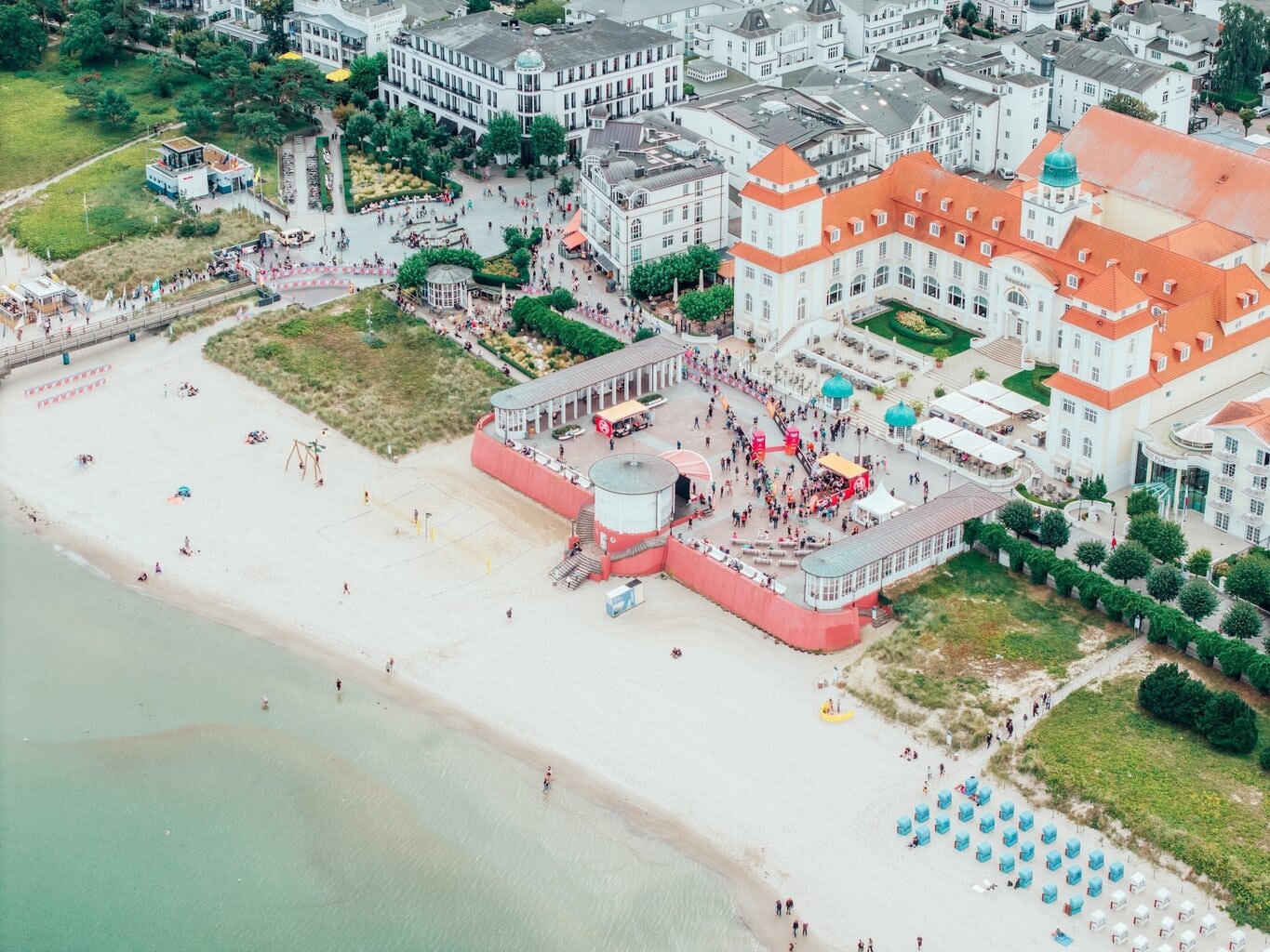 event Anbaden in de Oostzee in Binz van bovenaf