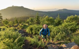 bergwandeling op de top van de Kleine Arber in het Arberland, Beierse Woud