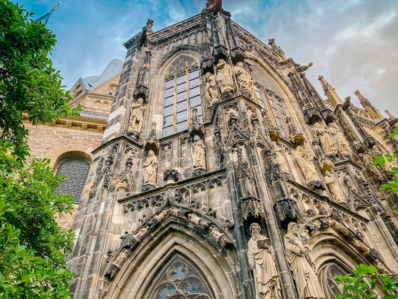 Details van de Dom van Aken. 