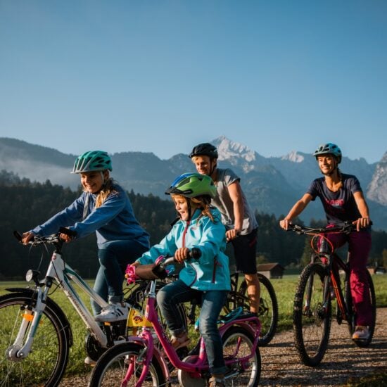 Fietsen in Garmisch-Partenkirchen: 450 kilometer route, herfstrust vanaf oktober en aan het eind bijna altijd een berghut met ‘Kaiserschmarrn’